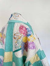 Load image into Gallery viewer, Floral Quilted Jacket