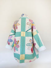 Load image into Gallery viewer, Floral Quilted Jacket