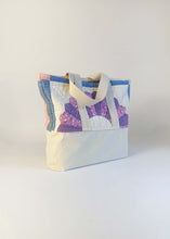 Load image into Gallery viewer, Dressden Flower Recycled Quilt Canvas Bag
