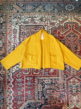 Load image into Gallery viewer, Lightweight Cropped Quilted Jacket
