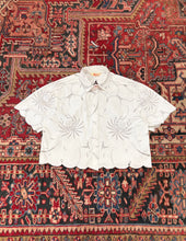 Load image into Gallery viewer, Womens Cropped Button Down
